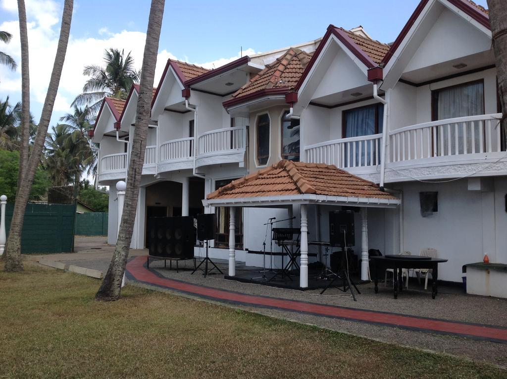 مارافِلا Ninnada Beach Hotel المظهر الخارجي الصورة